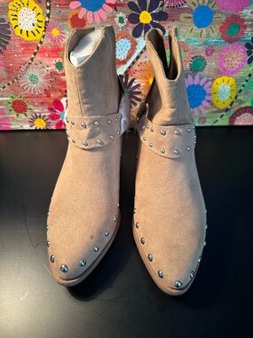Women's Taupe Suede Studded Western Ankle Boot